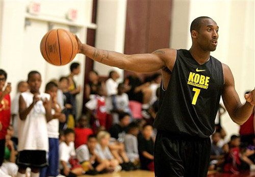 菲利佩：赛前看了帕尔梅拉斯主帅的著作和采访，以把握他思路（菲利佩：赛前研读帕尔梅拉斯主帅著作与采访，力求洞悉其思路）